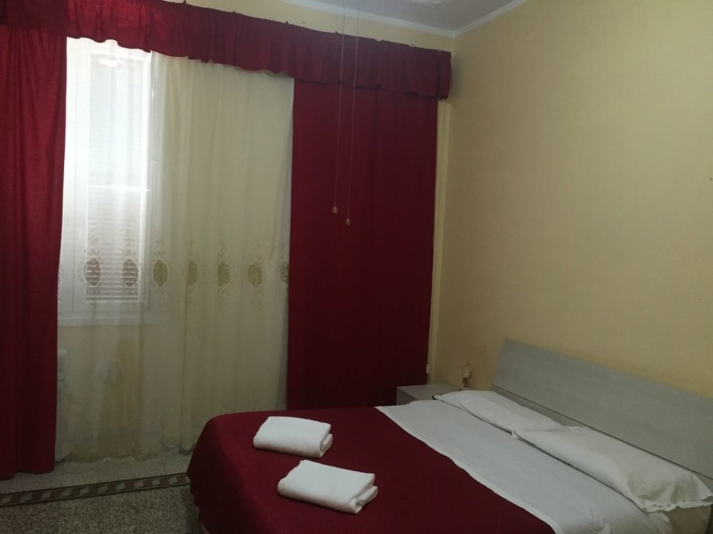 Zhihua Guest House Рим Экстерьер фото