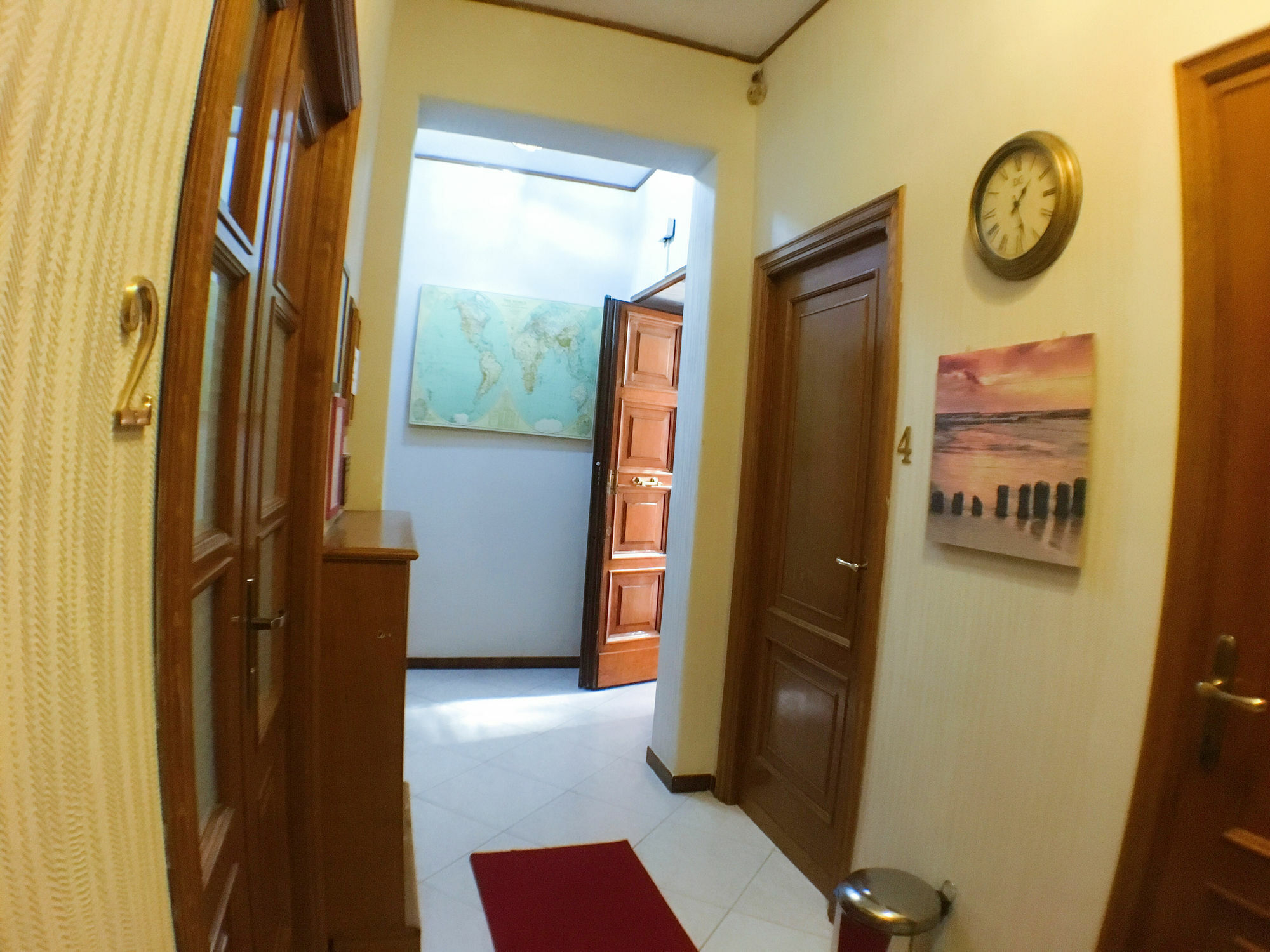 Zhihua Guest House Рим Экстерьер фото